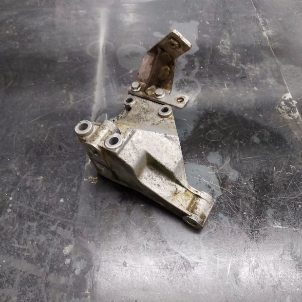 Fiat DUCATO Citroen JUMPER Peugeot BOXER 06 V�lt�tart� bak konzol 2332