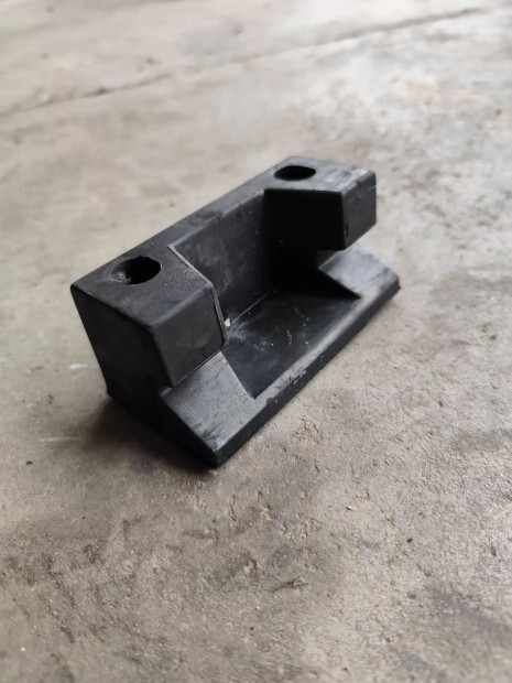 Fiat DUCATO Citroen JUMPER Peugeot BOXER 06- Tol�ajt� �tk�z� gumi 5321