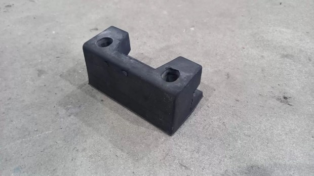 Fiat DUCATO Citroen JUMPER Peugeot BOXER 06- Tol�ajt� �tk�z� gumi 5914