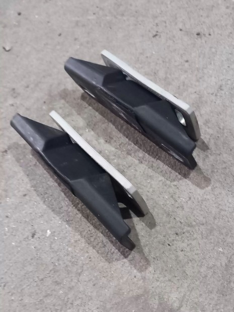 Fiat DUCATO Citroen JUMPER Peugeot BOXER 12- Tol�ajt� �tk�z� gumi 6527