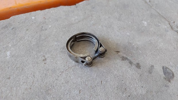 Fiat DUCATO Citroen JUMPER Peugeot BOXER Kipufog� Vband bilincs 7008