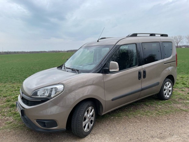 Fiat Doblo 1.6 Multijet 7 személyes