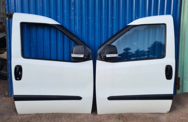 Fiat Doblo 2 II, Combo 2009- bal, jobb első ajtó ablakemelő, zár fehér