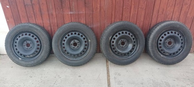 Fiat Doblo Aclfelni 6Jx16 /Garnitra/ Goodyear 195/60 16C