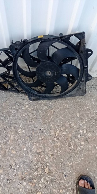 Fiat Doblo Bravo gyri ht ventiltor 