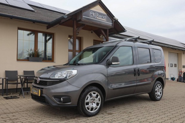 Fiat Doblo Dobl Panorama 1.4 16V Easy (7 szem...