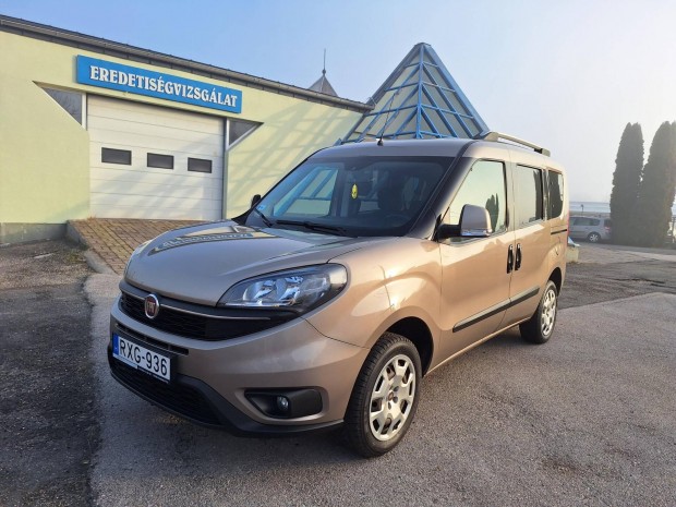 Fiat Doblo Dobl Panorama 1.4 T-Jet Easy (7 sze...