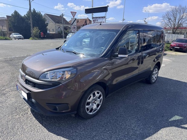 Fiat Doblo Dobló Panorama 1.6 16V Mjet Lounge (...