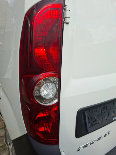 Fiat Doblo Opel Combo hats� l�mpa p�rban
