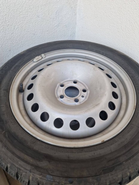 Fiat Doblo - Opel Combo 16"-os komplett téli kerék 195.60R16 C DOT2022