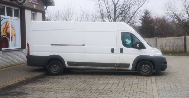 Fiat Ducato 120 Mjet �nind�t� gener�tor , motorvez�rl� , ajt� kipufog�