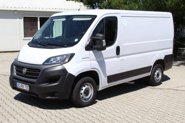 Fiat Ducato 2.3 Mjet CH1 3.0 t 120LE/ R�vid-ALA...