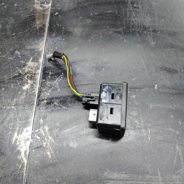 Fiat Ducato Citroen Jumper Peugeot Boxer 14- Usb Aux csatlakozó 2207