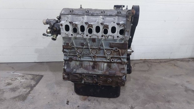 Fiat Ducato Citroen Jumper Peugeot Boxer 2.8 Blokk hengerfej Motor 396