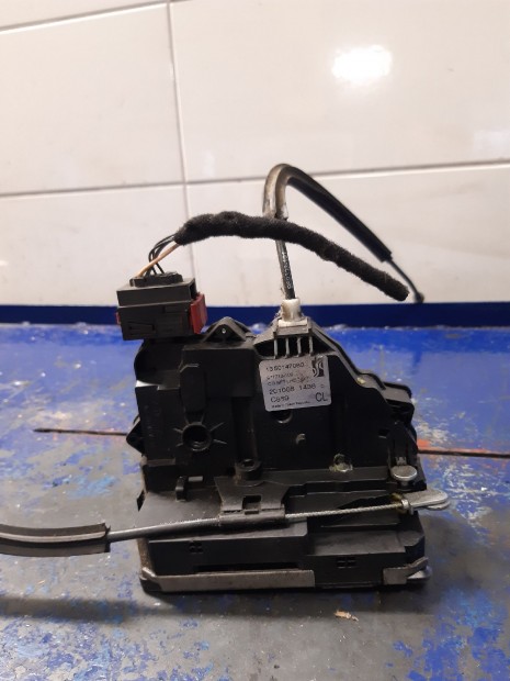 Fiat Ducato III 06-14 Jobb Els� Ajt� Z�rszerkezet + K�zpontiz�r Motor