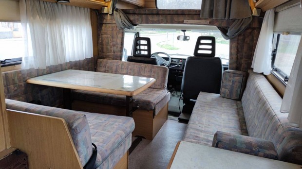 Fiat Ducato Lakóautó 1.9T Napelem, Gázbojler, Önellátó