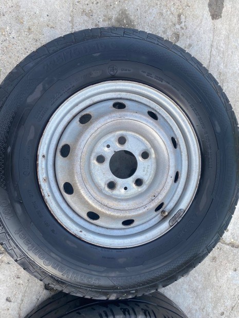 Fiat Ducato, Citroen Jumper, Peugeot Boxer lemezfelni nyári gumi