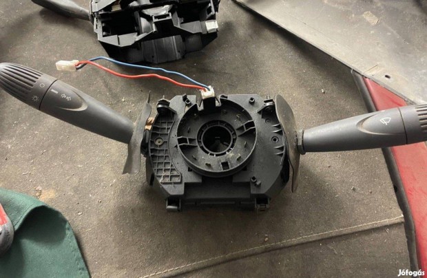 Fiat Ducato korm�nykapcsol� bajuszkapcsol� posta megoldhat�