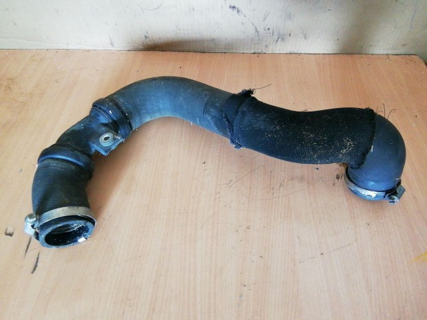 Fiat Freemont 2011-2015 2,0 16v Diesel levegőcső, intercollerból a