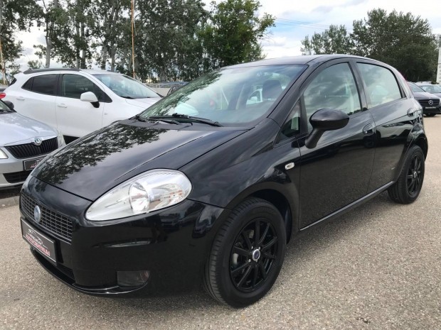 Fiat Grande Punto 1.4 8V Dynamic Klíma!Alufelni...