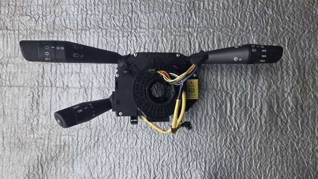 Fiat Grande Punto Evo Punto tempomatos korm�nykapcsol� bajuszkapcsol� 