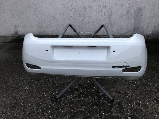 Fiat Grande Punto III 3 199-hez radaros hátsó lökhárító lökös vészhárí