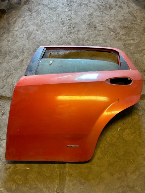 Fiat Grande Punto bal hátsó ajtó narancsos szin