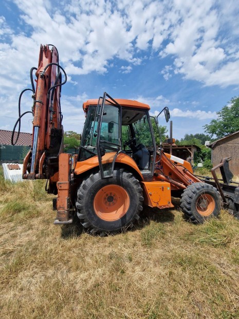 Fiat Hitachi FB 100.2 
