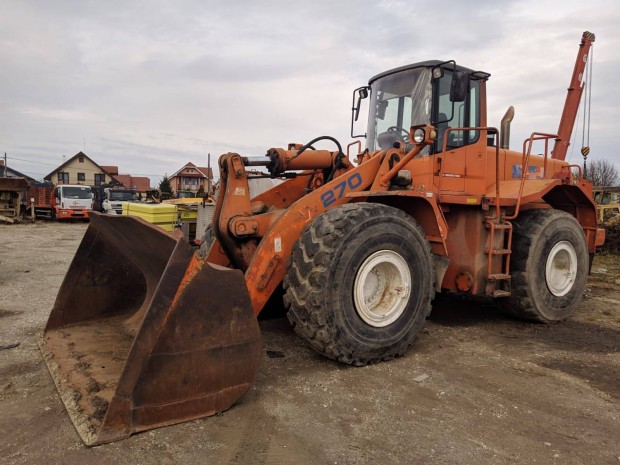 Fiat-Hitachi W270 homlokrakodo