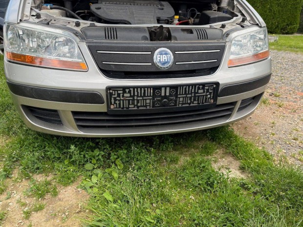 Fiat Idea 1.3 JTD 51KW első lökhárító