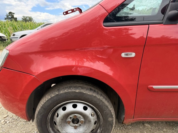Fiat Idea (03-08) 1.4 B bal első sárvédő