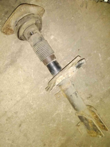 Fiat Multipla Els� Leng�scsillap�t�