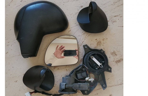 Fiat Multipla visszapillant� t�k�r r�szei, burkolat, motor, t�k�rlap