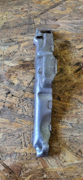 Fiat PUNTO Opel CORSA 03- Kipufog�csonk h�v�d� lemez bor�t�s 4097