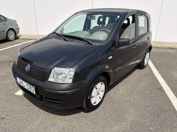 Fiat Panda 1.1 Actual 1 Gazdás 122 Ezer KM