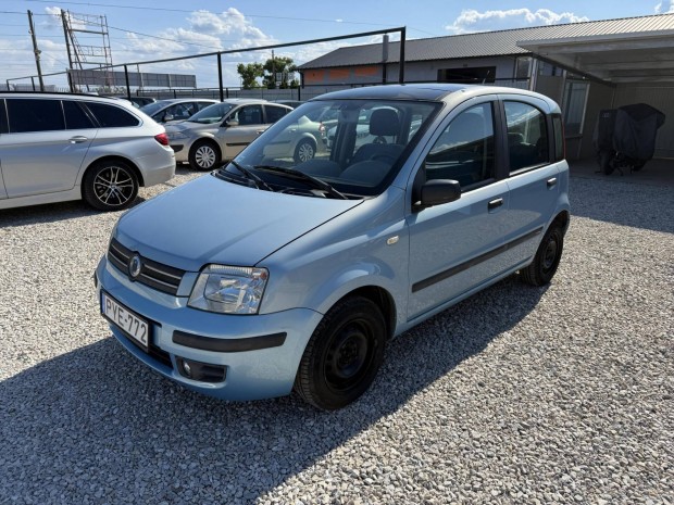 Fiat Panda 1.2 Emotion +Üvegtető+Keveset Futott...