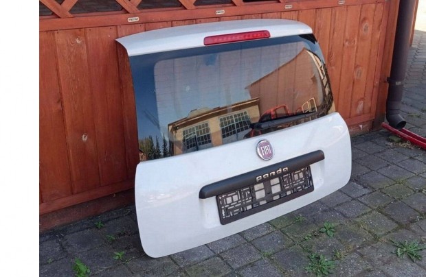 Fiat Panda III csomagtér ajtó 2012-