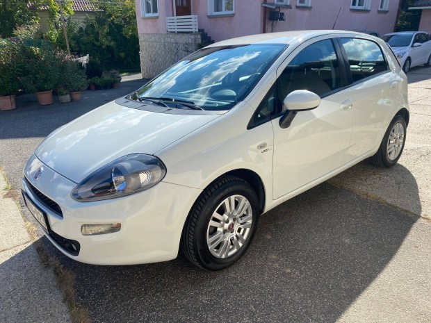 Fiat Punto 1.4 Lounge S&S Magyarországi