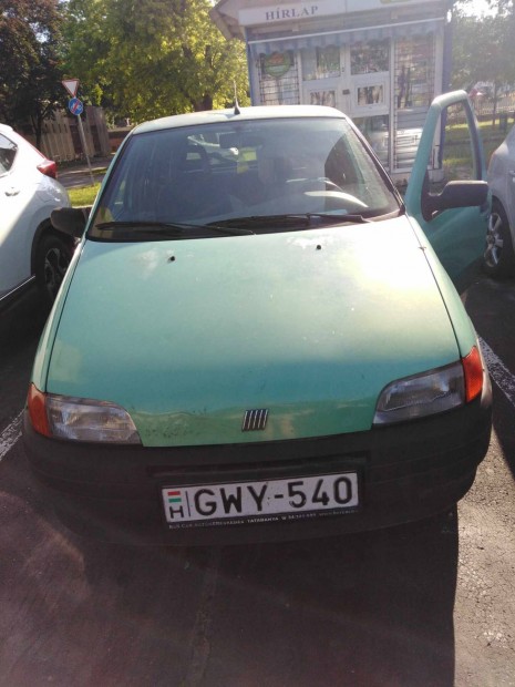 Fiat Punto 1,5-ev mszakival 