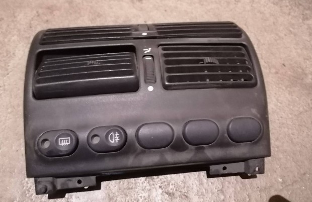 Fiat Punto 1 mszerfal kzponti