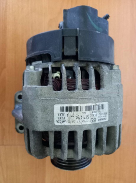 Fiat Punto 2 genertor 46843091