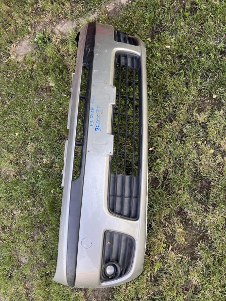 Fiat Punto 3 első lökhárító (647 Színkód)