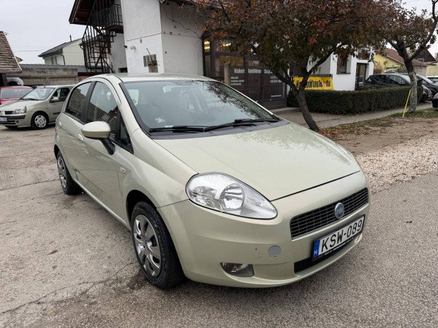 Fiat Punto Grande1.4 8V Emotion Magyarorszgi !...