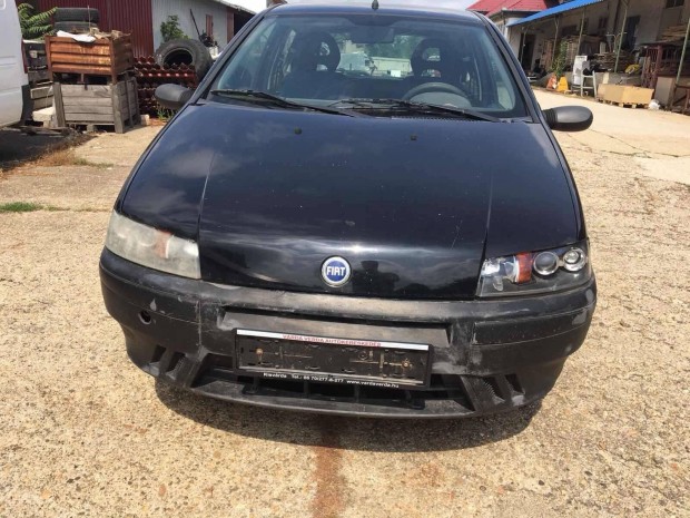 Fiat Punto II 1.2,1.4b,3-5ajtós alkatrészek