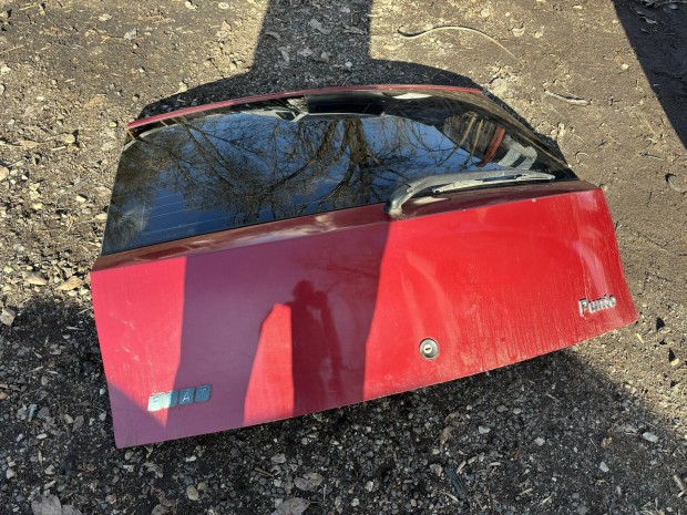 Fiat Punto II 2 csomagtr ajt 