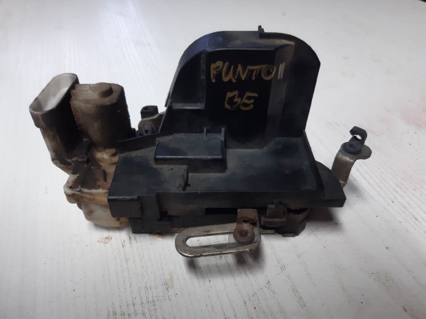 Fiat Punto II Bal Els� Ajt� Z�rszerkezet + K�zpontiz�r Motor