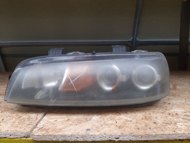 Fiat Punto II Bal Els� L�mpa + Elektromos Magass�g �ll�t� Motor