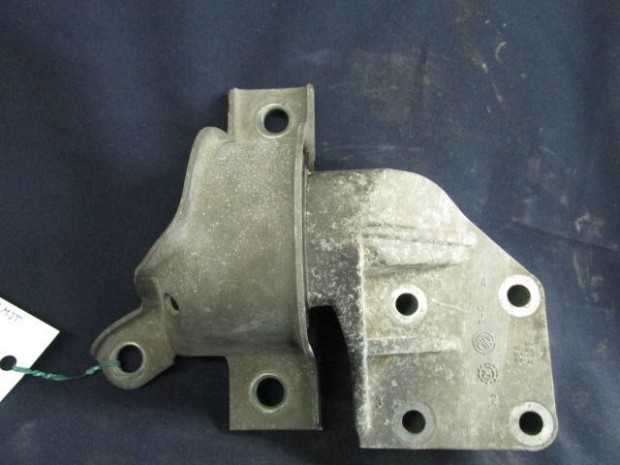 Fiat Punto II. 1999-2003 1,2 8-16v benzin motortartó gumibak
