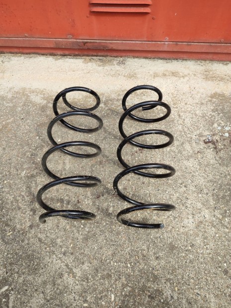 Fiat Punto II els� spir�l rug� elad�! 2db