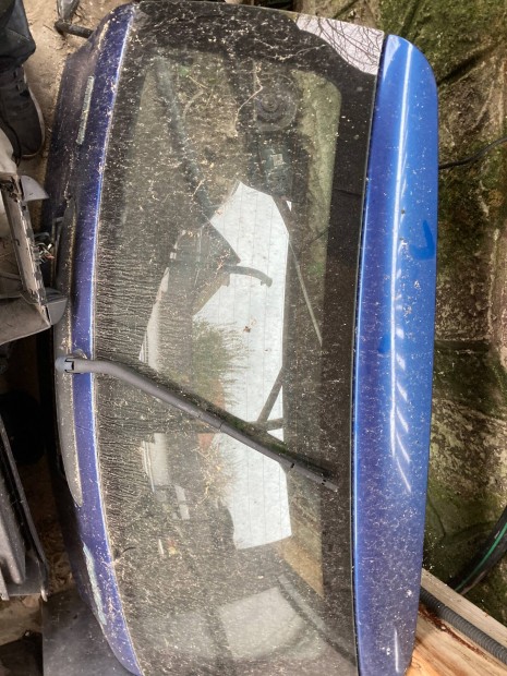 Fiat Punto I Csomagtérajtó